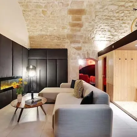 Holiday home Birague 2 - Apt With Sauna 2ch6p Place Des Vosges *