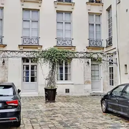 Casa vacanze Birague 2 - Apt With Sauna 2ch6p Place Des Vosges *